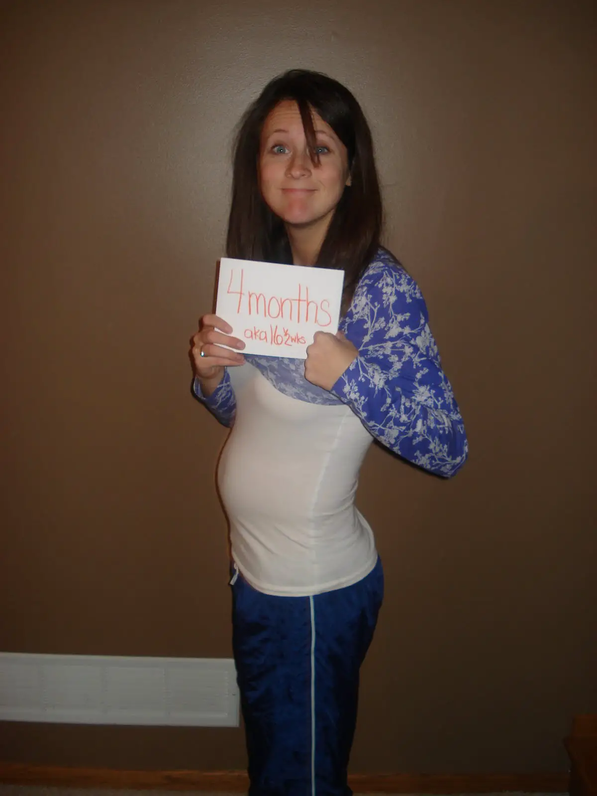 16 weeks pregnant  The Maternity Gallery
