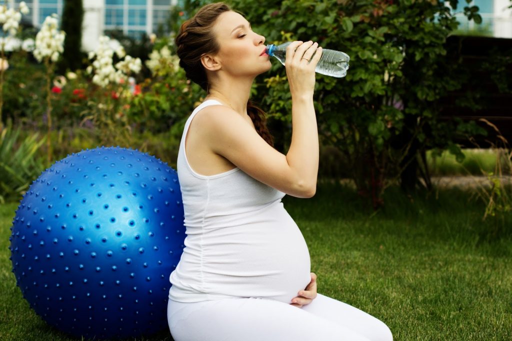 Can or Should I drink Tap water while Pregnant?