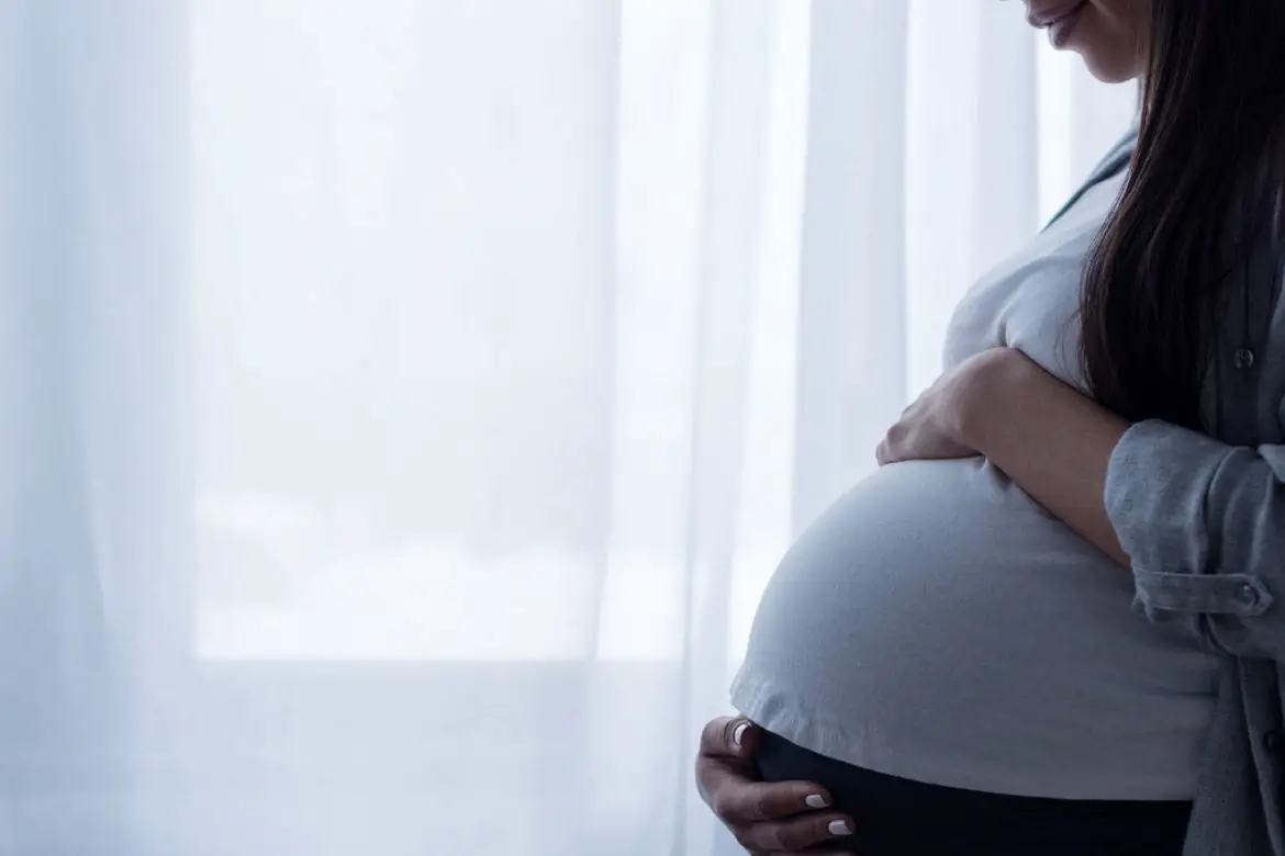 Can Pregnant Women Go To The Chiropractor?  Brain