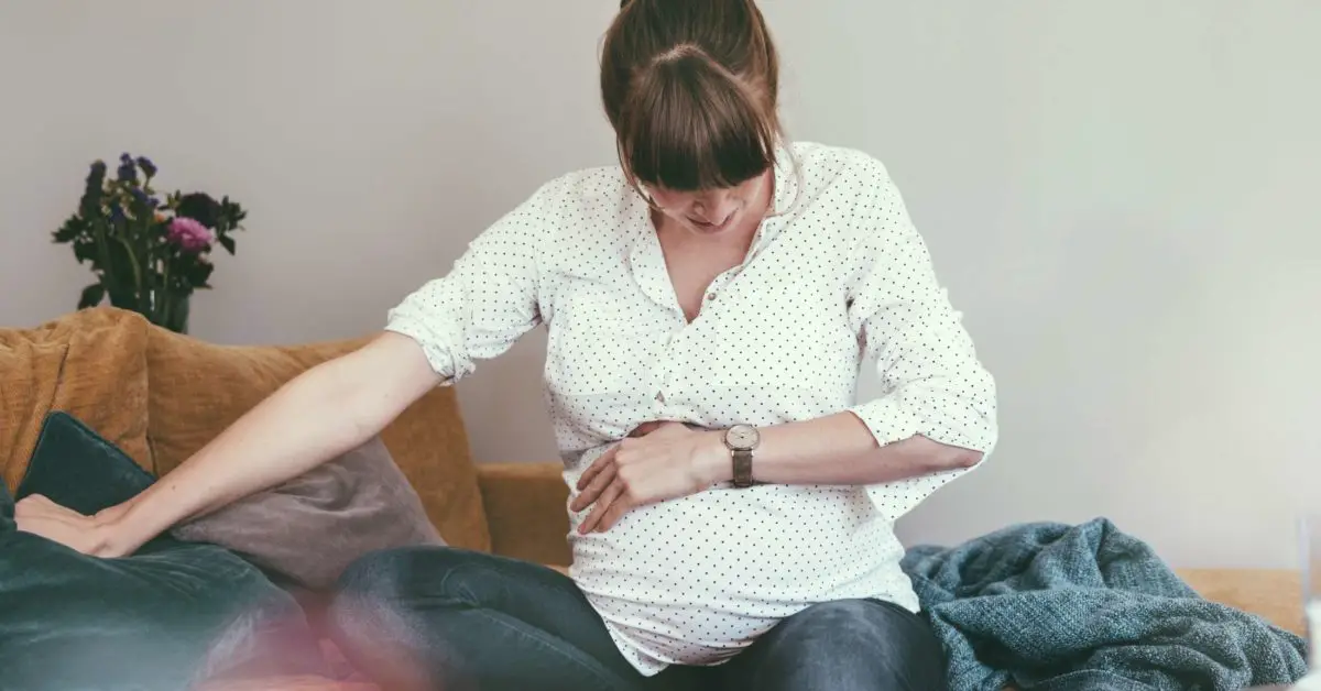 Miscarriage without bleeding: Symptoms and diagnosis