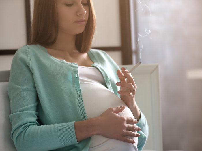 Side Effects of Smoking While Pregnant