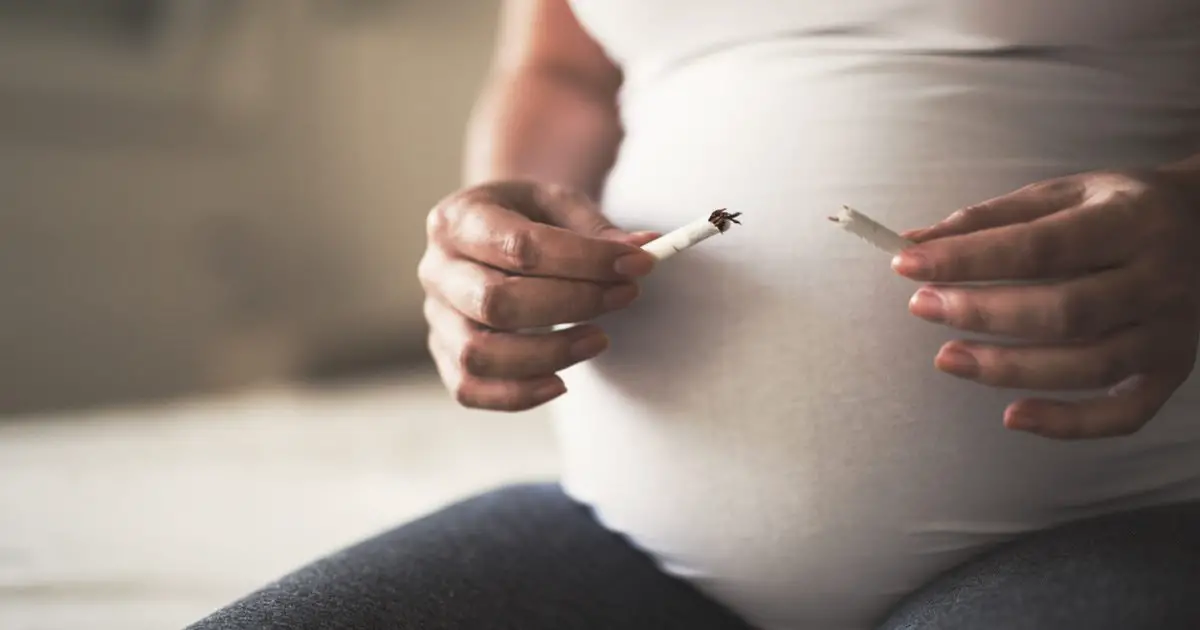 What happens if you smoke while pregnant?